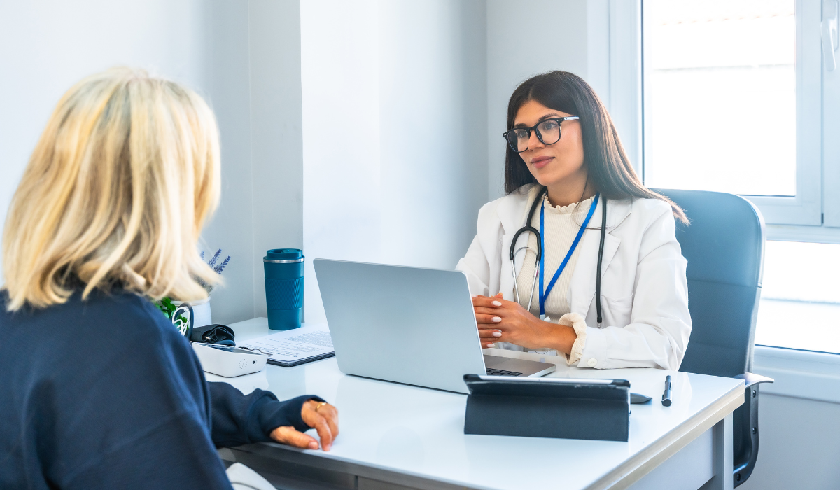 symptoms of high cholesterol in females